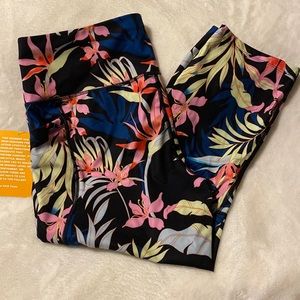 Avis capri Size 2XL (20))